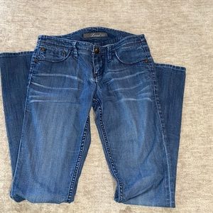 Level 99 size 26 skinny